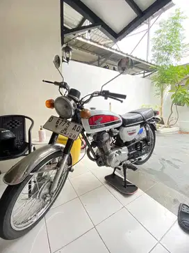 Honda CB 100 Gelatik