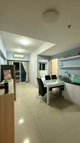 Murah, disewakan apartemen orxhard 2 BR full furnish cantik 45jt/th