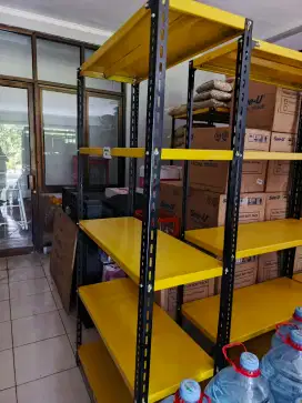 Rak pajang untuk toko atau gudang stok