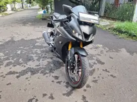 Motor Yamaha R15