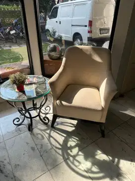 Dijual kursi elite Vi ve re sama meja