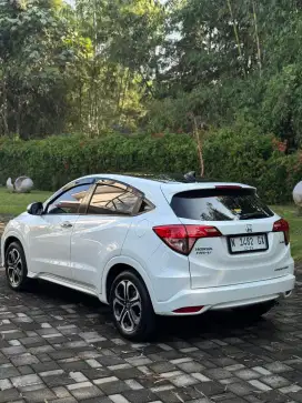 HRV PRESTIGE 1.8 2018 ISTIMEWA