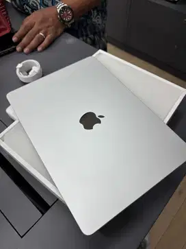 MacBook Air M4 16/256