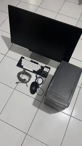 PC Jual murah paket lengkap tinggal pakai