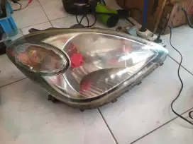 Headlamp,spion,dan ACC mobil