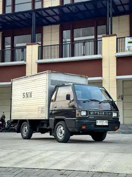 Mitsubishi L300 Box Diesel
