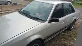 Mazda 323 1986 Bensin