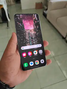 Samsung S21 PLUS 8/256 GB 1 garis tipis tt