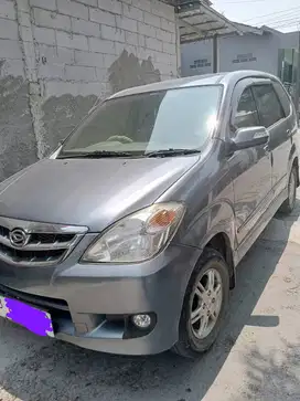 Xenia Deluxe 1.3 2010 Grey Istimewa Km Rendah 52 Rb,AC Dingin
