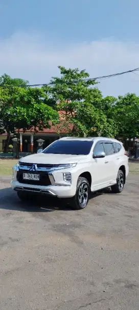 MITSHUBISHI PAJERO DAKAR