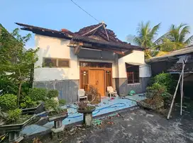 Rumah Kelurahan Takeran Klanting Kec Tikung Kab Lamongan