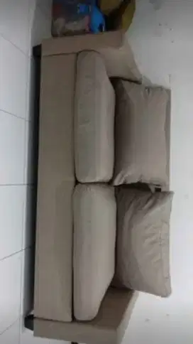 Sofa 2 dudukan ( INFORMA)
