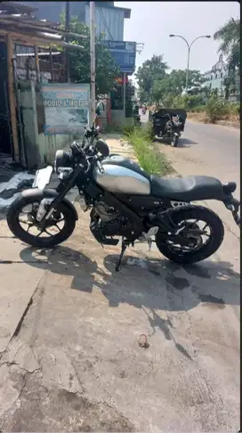 XSR (2022) good condition low km Tangerang