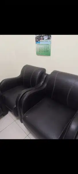 SOFA BEKAS LAYAK PAKAI