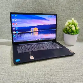 Laptop Second LENOVO SLIM 3  Intel Core i3-1115G4 (8 GB / SSD 512GB)