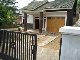 Rumah dikontrakan Untuk keluarga muslim