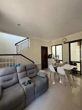 Jual Cepat Rumah 2 Lantai Minimalis di Podomoro Park Bandung