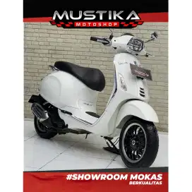 BEST SELLER‼️ VESPA SPRINT 150 ABS I GET 2019 WARNA FAVORIT PUTIH