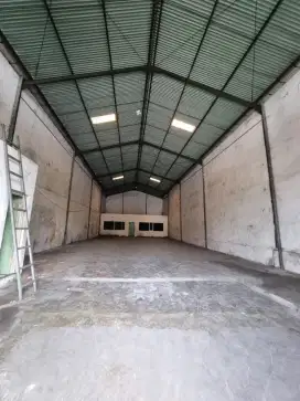 Gudang Mutiara Tambak Langon, Margomulyo, STRATEGIS