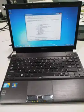 Jual Laptop Toshiba Portage R700 Core i7-M620 Ram 8Gb/128Gb
