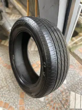 BAN COPOTAN INNOVA REBORN BRIDGESTONE TURANZA 215/55 R17