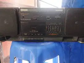 Di jual Radio tape Cassete SHARP X-BASS