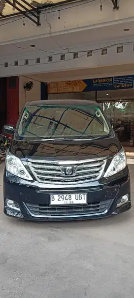 Toyota Alphard 2013 Bensin