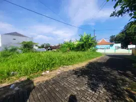 Tanah UMY Cocok Kost; Luas 188 m2 Hook