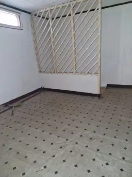Rumah Usaha di Jalan Utama Karapitan Harga Bawah NJOP