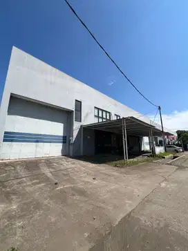 DILELANG MURAH Gudang Kantor 2 lantai bagus industri De Prima Terra