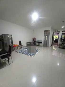 Termurah! Rumah Taman Holis 2 (THI 2) Hook