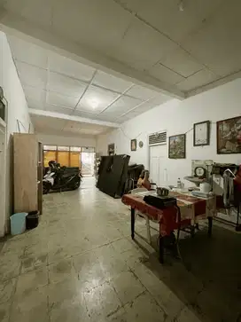 Dijual Rumah Hitung Tanah di Kebayoran Lama, Jakarta Selatan