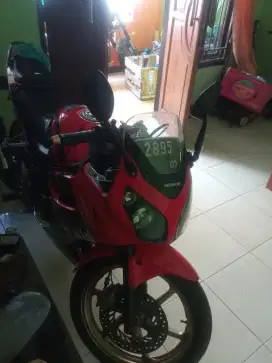 Motor CBR 150 old