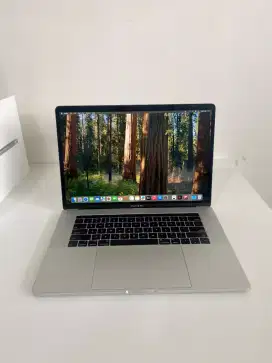MACBOOK PRO 2018 i7 RAM 16 SSD 512GB 15 MINUS LAYAR