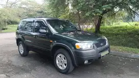 Ford Escape 2005 Bensin