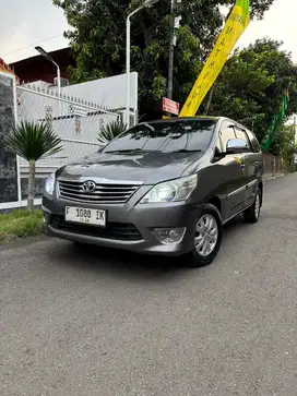 [CASH] Toyota Kijang Innova G At Diesel 2012 Tt Innova G-At Diesel