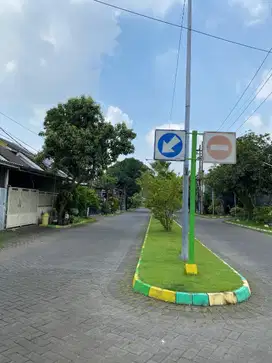 EMA349 Dijual Rumah Siap Huni Modern Murah SHM Row Lebar di Sukodono