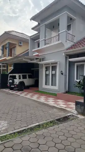 Dijual cepat rumah cantik di Jombor SHM siap huni