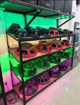 Kredit SOUND SYSTEM