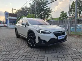 Low KM Subaru XV Crosstrek 2.0i-S Eyesight Bensin-AT 2022 RFO