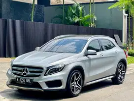 Termurah MERCY GLA 200 AT 2015 SILVER