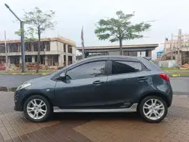 Mazda 2 R 2011/2012