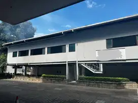 Ruang Komersil  Disewakan - 75 Juta Perbulan (Nego)