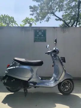 Vespa LX125 2022