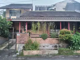 Jual rumah hunian area Banyumanik