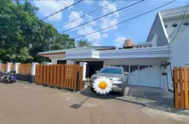 Rumah di Simpruk Kebayoran Lama Jakarta Selatan