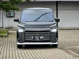 Toyota Voxy 2022 Matic