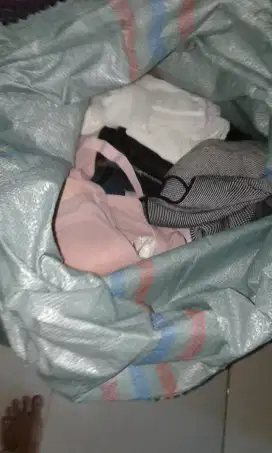 Baju thrif/baju bekas berkwalitas