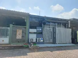Di sewakan rumah dan salon di mojokerto kota