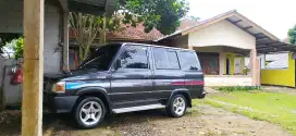 Toyota Kijang Grand Extra